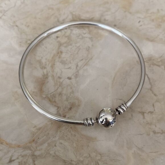 Pandora Logo Ball Clasp Bangle Charm Bracelet 7.5” - Picture 4 of 10